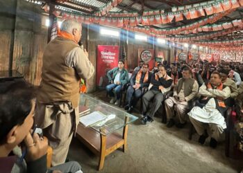 BJP Kashmir Unit Enthusiastically Joins Nationwide Broadcast of 115th Episode of ‘Mann Ki Baat’ Across Kashmir Valley. 