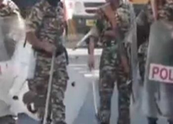 Authorities impose curfew, ban internet in Imphal