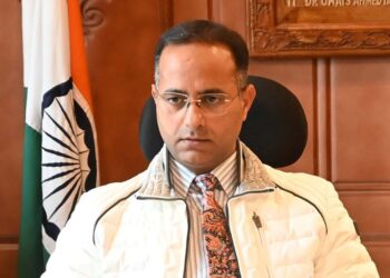 DDC Shopian acts tough against corrupt practices of RDD staff