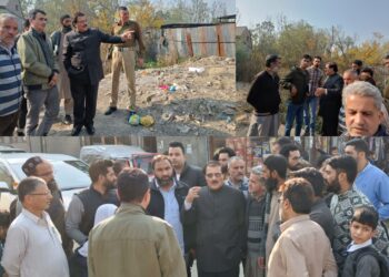 Mubarak Gul visits Mallapor, Khaiwan Srinagar, takes stock of public issues