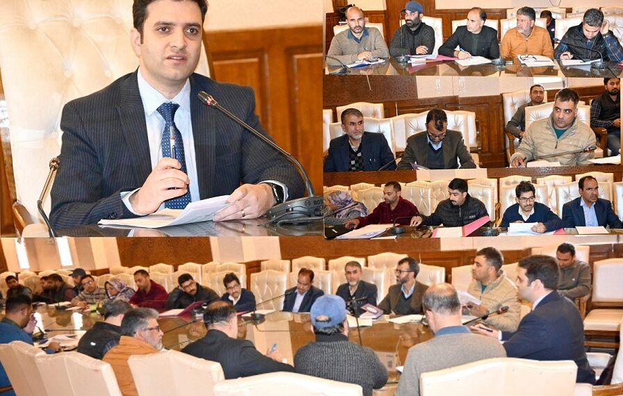 DC Kulgam reviews progress of key Government schemes & programmes