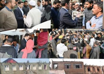 DC Kulgam visits Daderkoot, provides immediate relief to fire-affected families