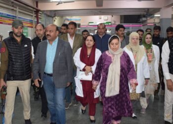 Dy. CM, Health Minister visit injured at SMHS
