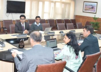 CS favours making SSCL & JSCL the self sustainable entities