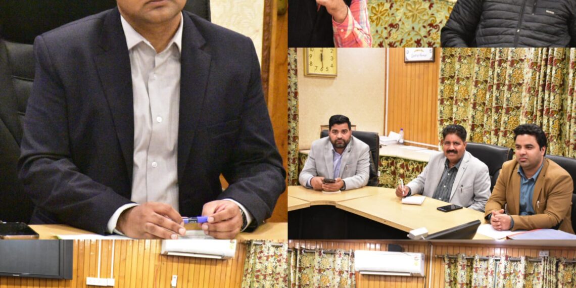 Dr Owais Ahmad reviews projects of SMC & SSCL