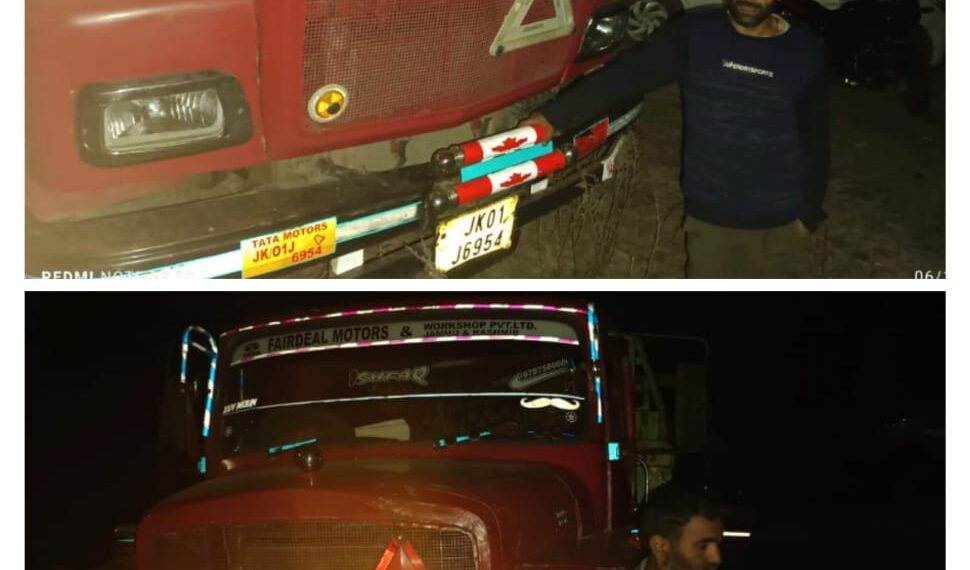 _Illegal extraction & transportation of minerals_ Police seizes 2 vehicles; Arrests 2 drivers in Baramulla