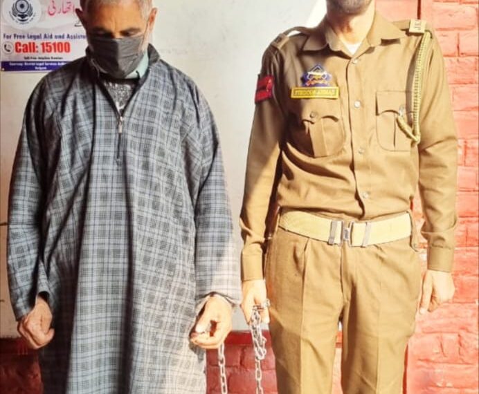 Police arrests drug peddler in Kulgam; Contraband substance recovered