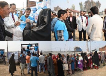 DC Shopian inaugurates the Food Bumpers Distribution function