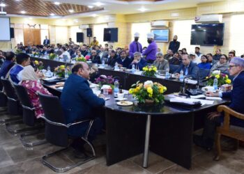 Need to change our approach, reach out to people to address their concerns: CM tells officers