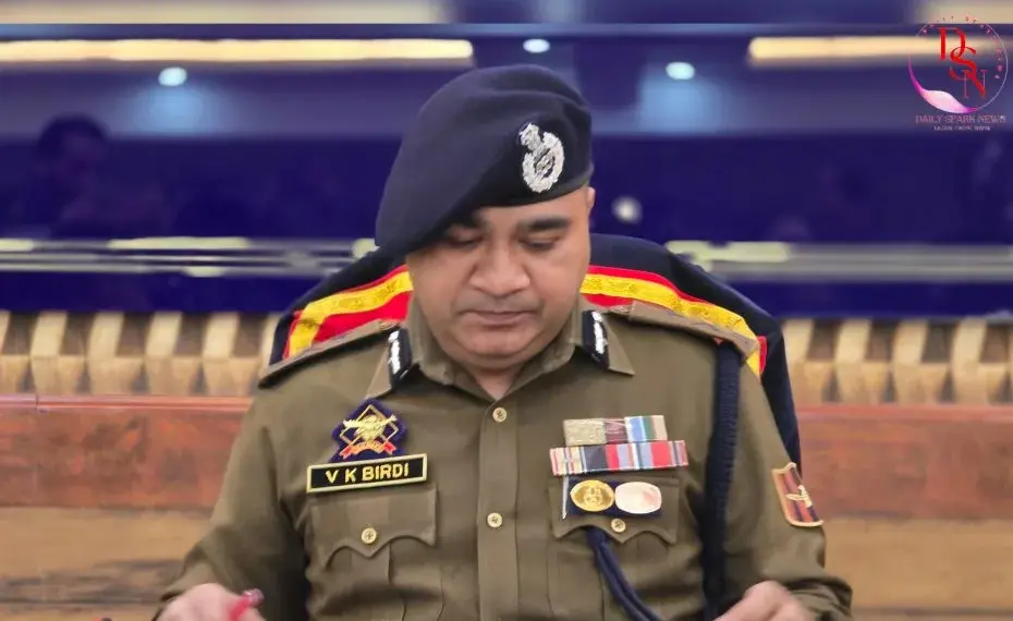 Inform Police before leaving for trekking: IGP Kashmir