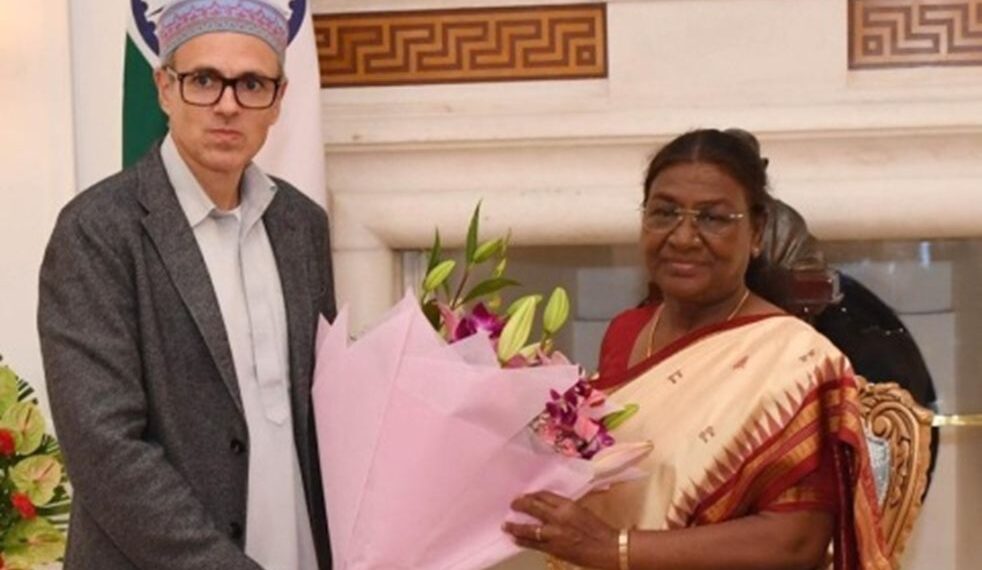 CM Omar meets President Droupadi Murmu at Rashtrapati Bhavan
