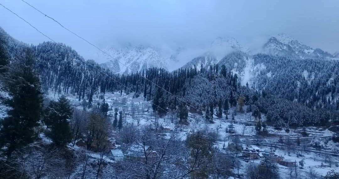 Karnah- Kupwara road closed for vehicular movement