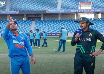 U19 Asia Cup: Pak elect to bat against India
