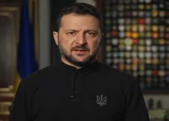 Zelenskyy threat Russia with missiles after Biden nod