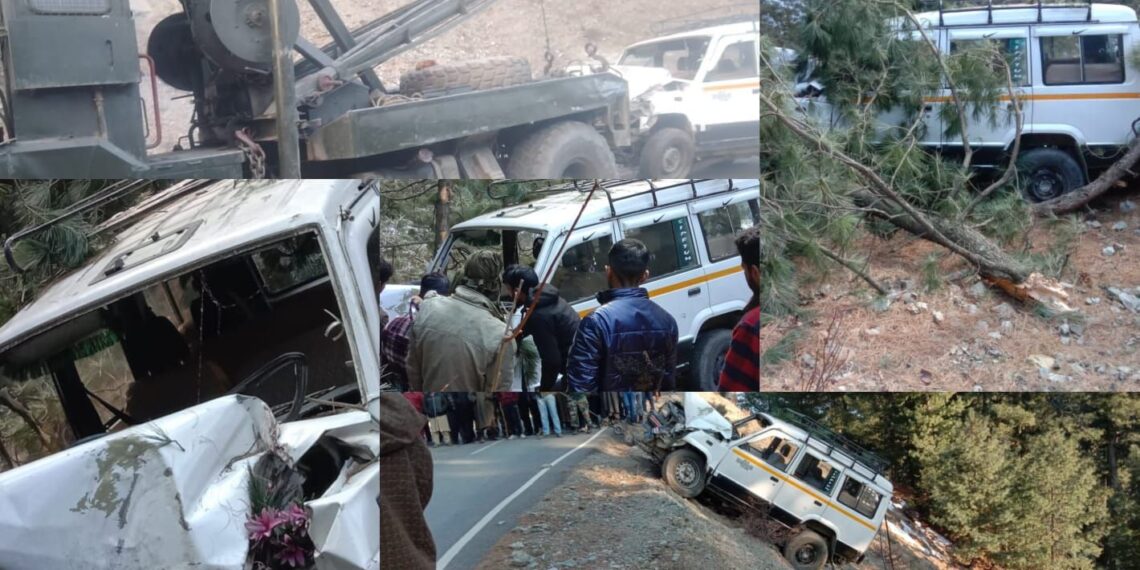Indian Army Team Recovers Civilian Vehicle from 100-Ft Gorge in Tangdhar
