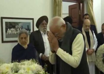 PM Modi, Amit Shah pay last respects to late Dr Manmohan Singh