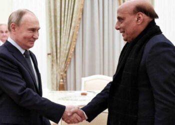 Rajnath calls on Russian President Putin in Moscow