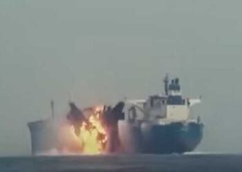 Yemeni Houthis claim attacks on 2 US destroyers, supply ships in Gulf of Aden