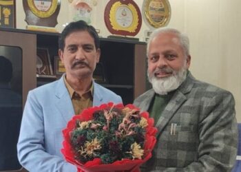 Chaudhary Abbas Facilitates BJP Ganderbal President Mohd Amin Shah for Promoting PM Modi’s Flagship Schemes