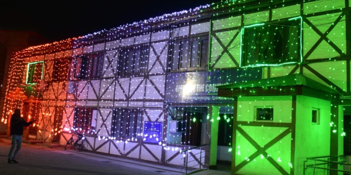 Srinagar Municipal Corporation Lights Up the City for Republic Day Celebrations