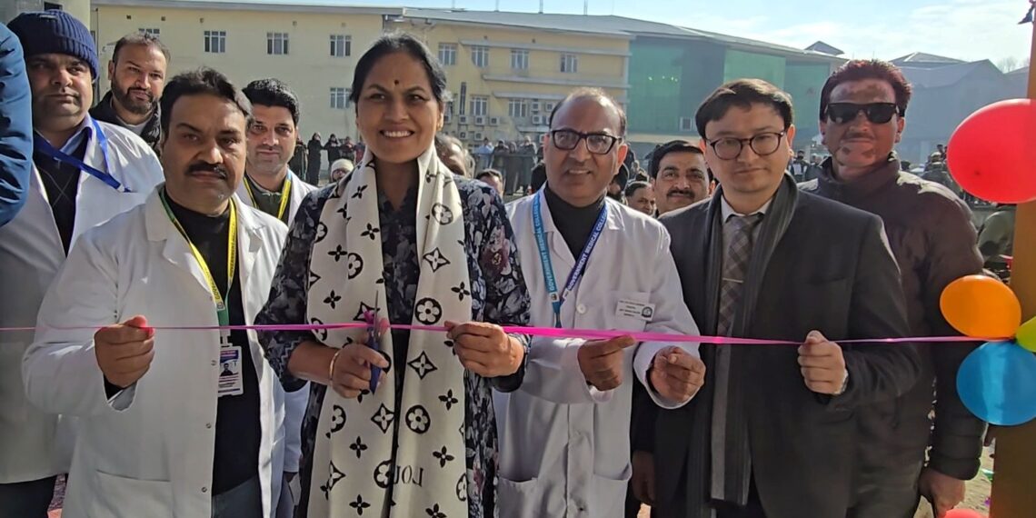 Inaugurates MRD Registration Center at GMC, Hi-Tech Polygreen House under HADP