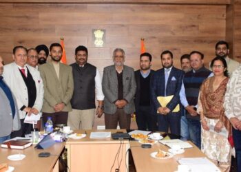 Jammu Newspaper Editors Guild Submits Memorandum to Govt