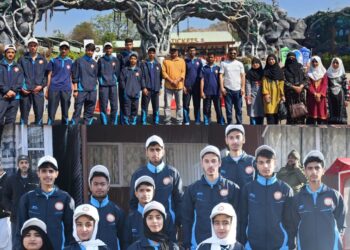 Bharat Darshan Tour: Karnah Students Return After Enriching Gujarat Trip Organized by BSF.