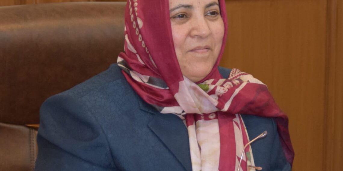Sakeena Itoo reviews progress on SAMAGRA Shiksha interventions across J&K