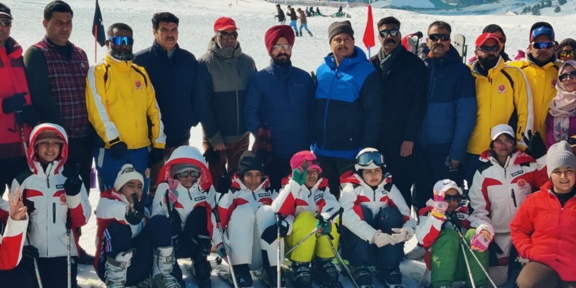 Empowering Youth Through Winter Sports: YSS Hosts Skiing Courses in Gulmarg and Sonamarg