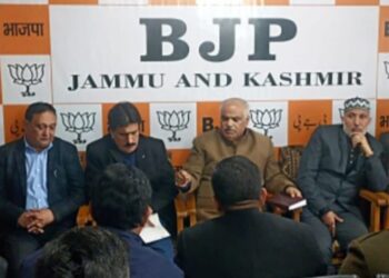 Ashok Kaul Presides Over BJP Leadership Meeting in Srinagar to Strengthen Organizational Structure