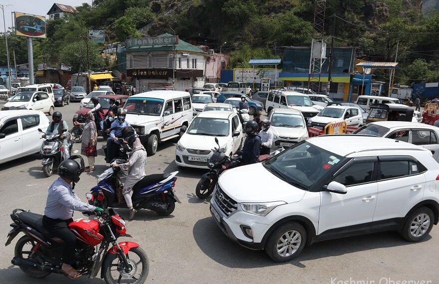 Traffic Congestion in Srinagar: Dalgate-Jehangir Chowk Flyover DPR Under Appraisal: Govt in Assembly