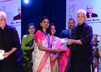 Nari Shakti’s impact on shaping the future of humanity is immense: LG Sinha