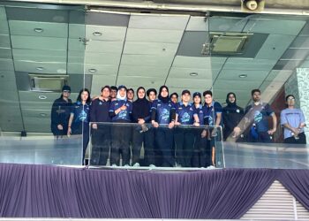 Kashmir Women’s Cricket Team Shines in Pune, Honored for Sportsmanship