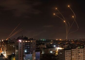 Israeli airstrike kills 16 at northern Gaza mourning gathering