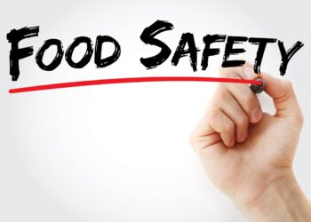 ₹1.52 Lakh Fine Imposed on Food Traders for Violations in Srinagar