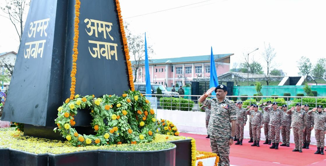 CRPF Pays Tribute to Bravehearts on Valour Day in Srinagar