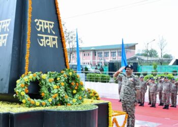 CRPF Pays Tribute to Bravehearts on Valour Day in Srinagar