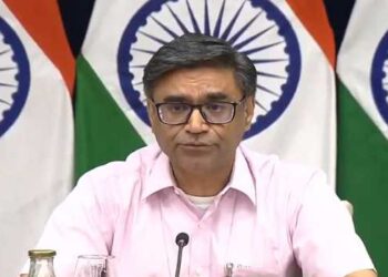 India closes Attari border, asks all Pakistani nationals to leave within 48 hours
