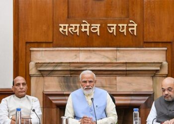 Pahalgam: India comes down heavily on Pakistan, hold in abeyance Indus Waters Treaty, cut down mission staff