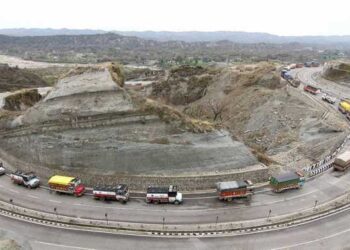 Jammu-Srinagar Highway to Remain Closed Tomorrow: Traffic Official