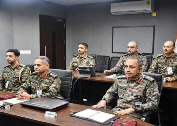 Army chief reviews security situation, authorises counteraction in case of violation