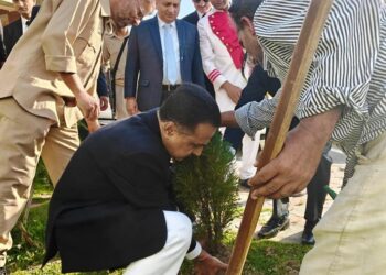 J&K, Ladakh Chief Justice visits District Court Complex Srinagar