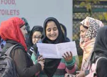 80% qualify 10th exams in JK & Ladakh, Girls outshine boys