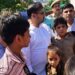 Satish Sharma visits relief camps, meets displaced border residents