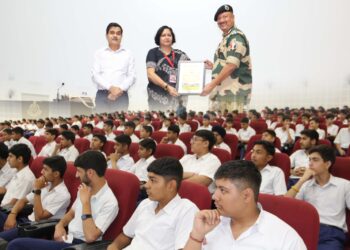 Advocate Neeta Verma Delivers Impactful Motivational Session at BSF School, paloura, Jammu