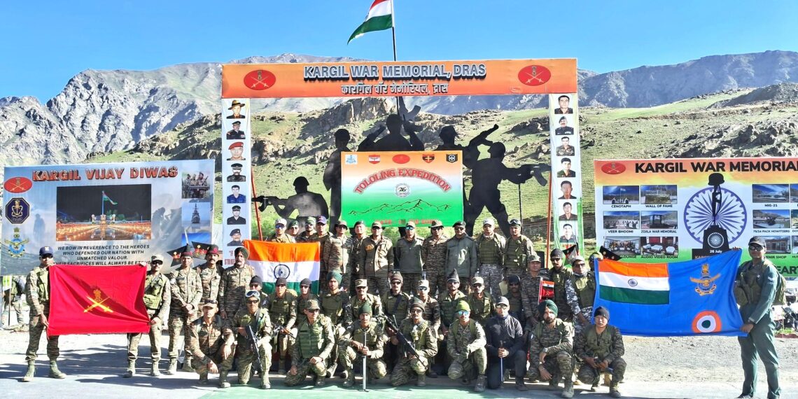 Indian Army Scales Tololing in Tribute to Kargil Heroes Ahead of Vijay Diwas Anniversary