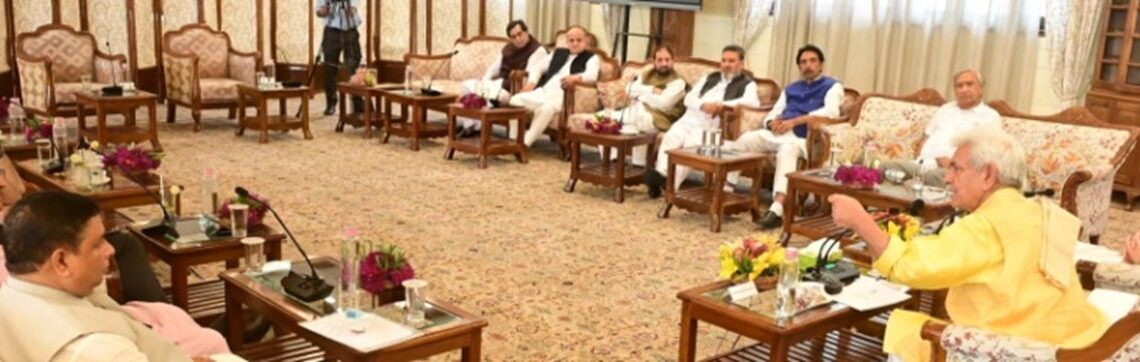 LG meets Political Leaders, discusses preparations for Shri Amarnath Ji Yatra