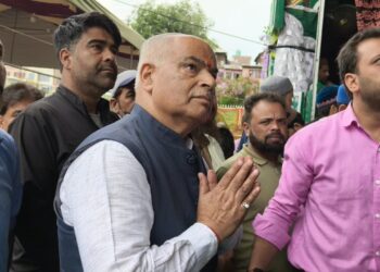 Ashok Koul Attends Urs Shah-e-Hamdan (RA) at Khanqah-e-Moula, Prays for Peace in Kashmir
