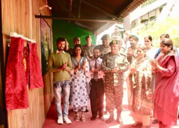 Army chief visited the Forward Areas of Uttarakhand and Inaugurated Community Radio Station