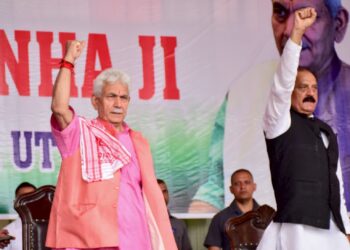 Education Builds Destiny, Border Areas Shape Nations: LG Sinha Lays Foundation Stone of Major Projects in Samba